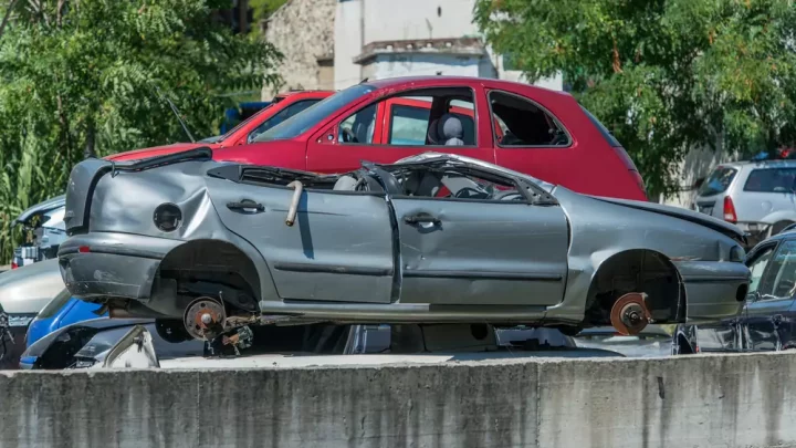 Junk Car Disposal and Recycling Junk Car Disposal and Recycling